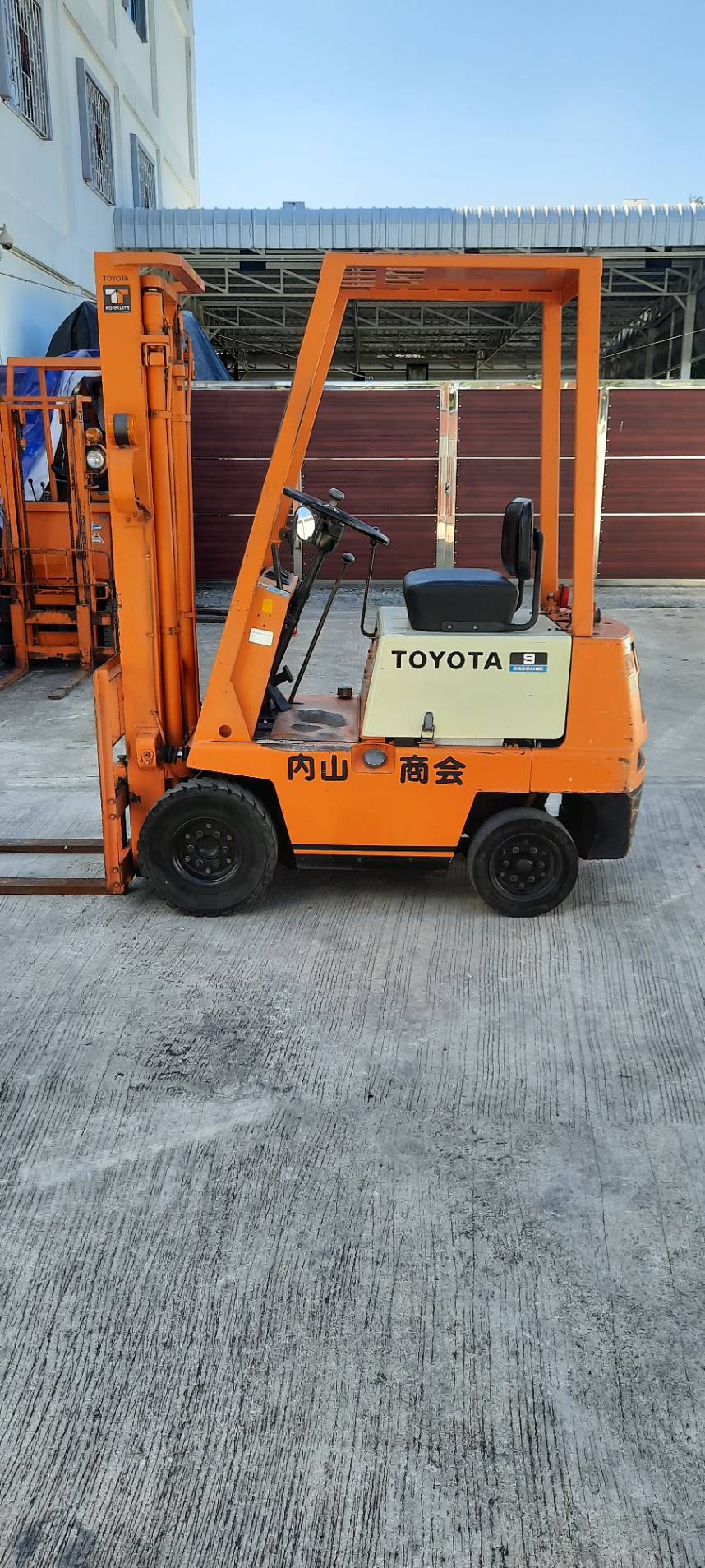 รถโฟล์คลิฟท์ TOYOTA สภาพเก่าญี่ปุ่น พร้อมใช้งาน