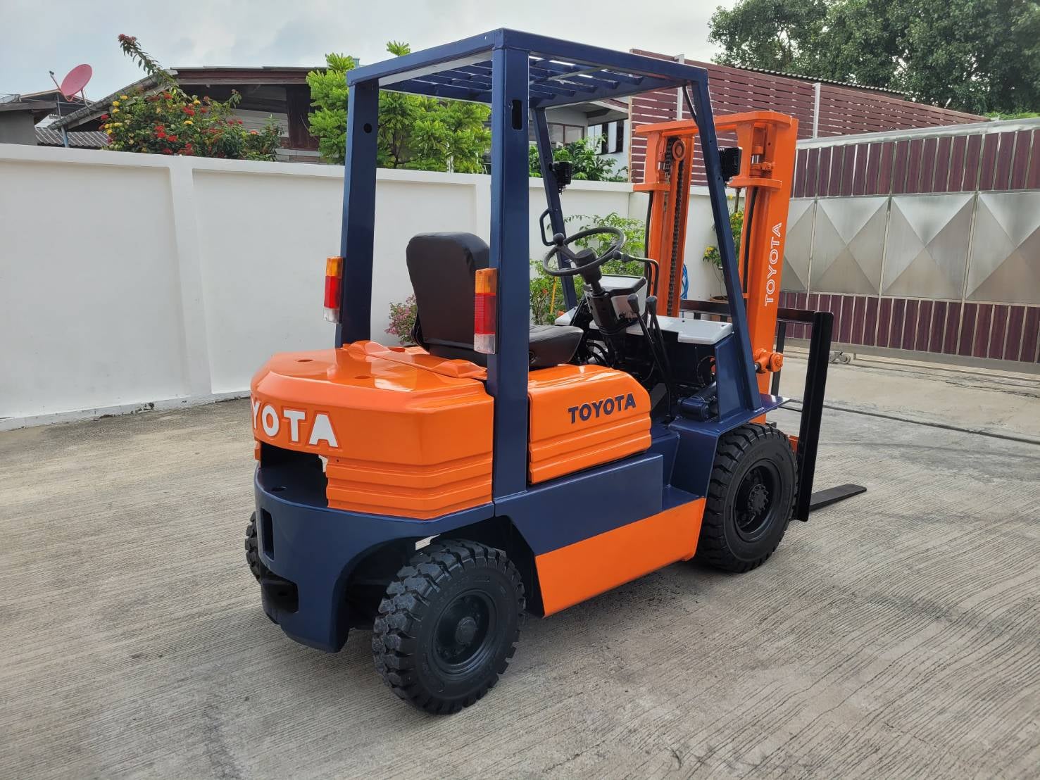 ขาย รถโฟล์คลิฟท์ TOYOTA รุ่น 5