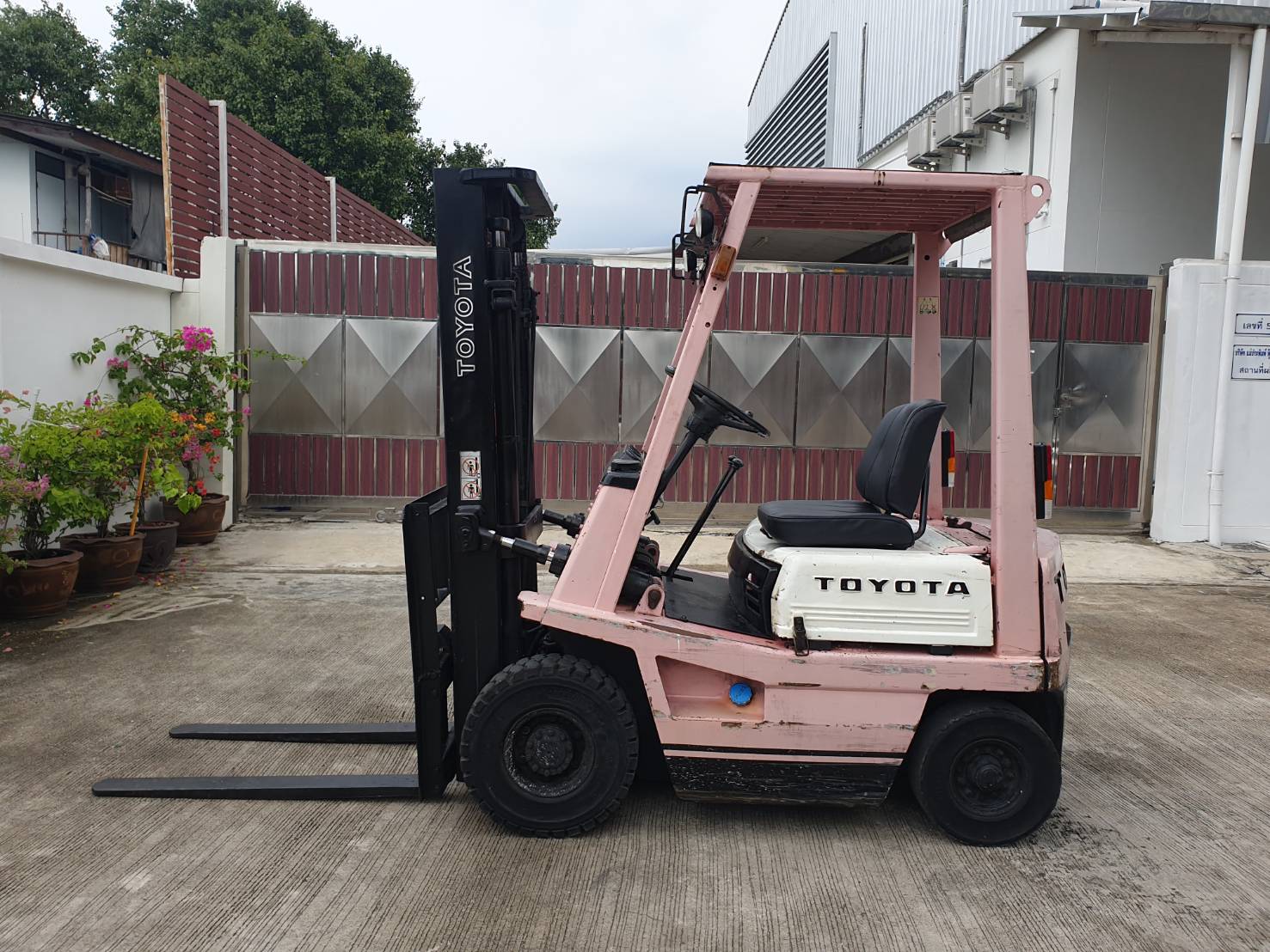 ขาย รถโฟล์คลิฟท์ TOYOTA รุ่น 4