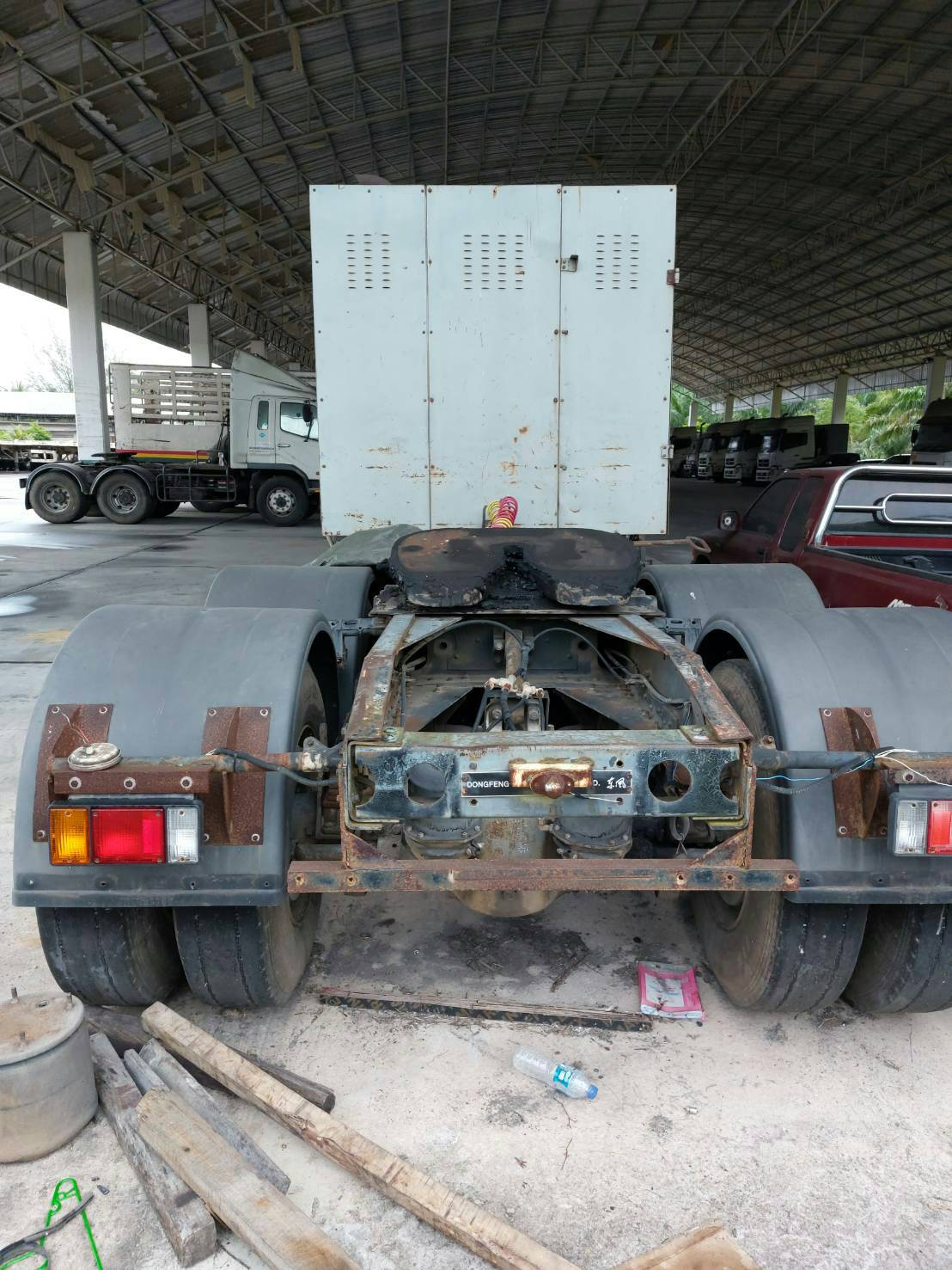 Dongfeng 340 แรง ปี 54 คันที่ 1 Dongfeng 340 แรง ปี 54 คันที่ 1