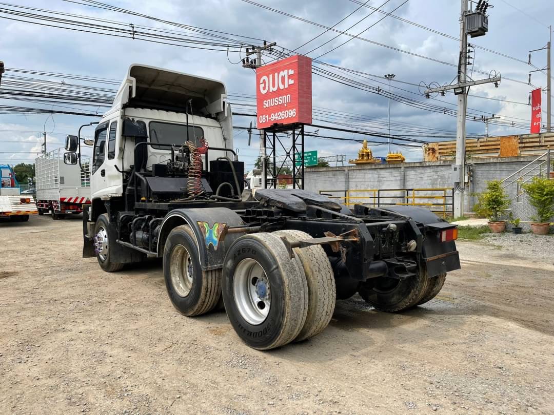 หัวลากอีซุ 270