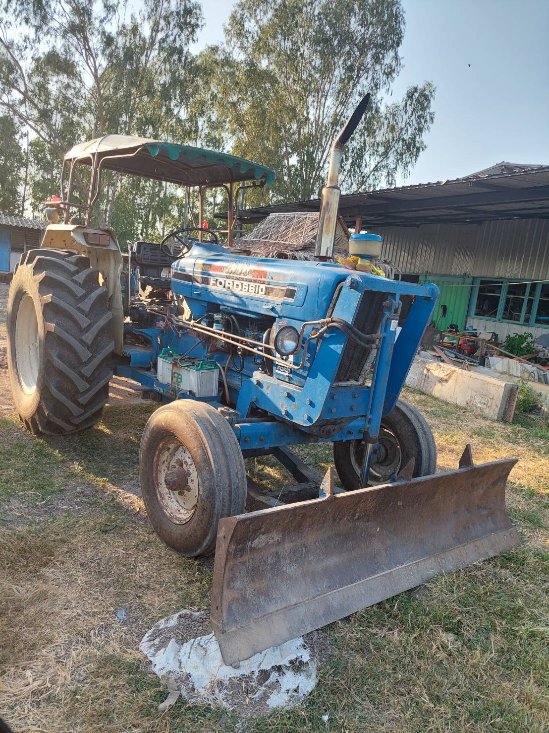 รถไถขายขายทุน!!!! ขายรถไถ FORD เครื่องดี ปั๊มดี พร้อมทำงาน