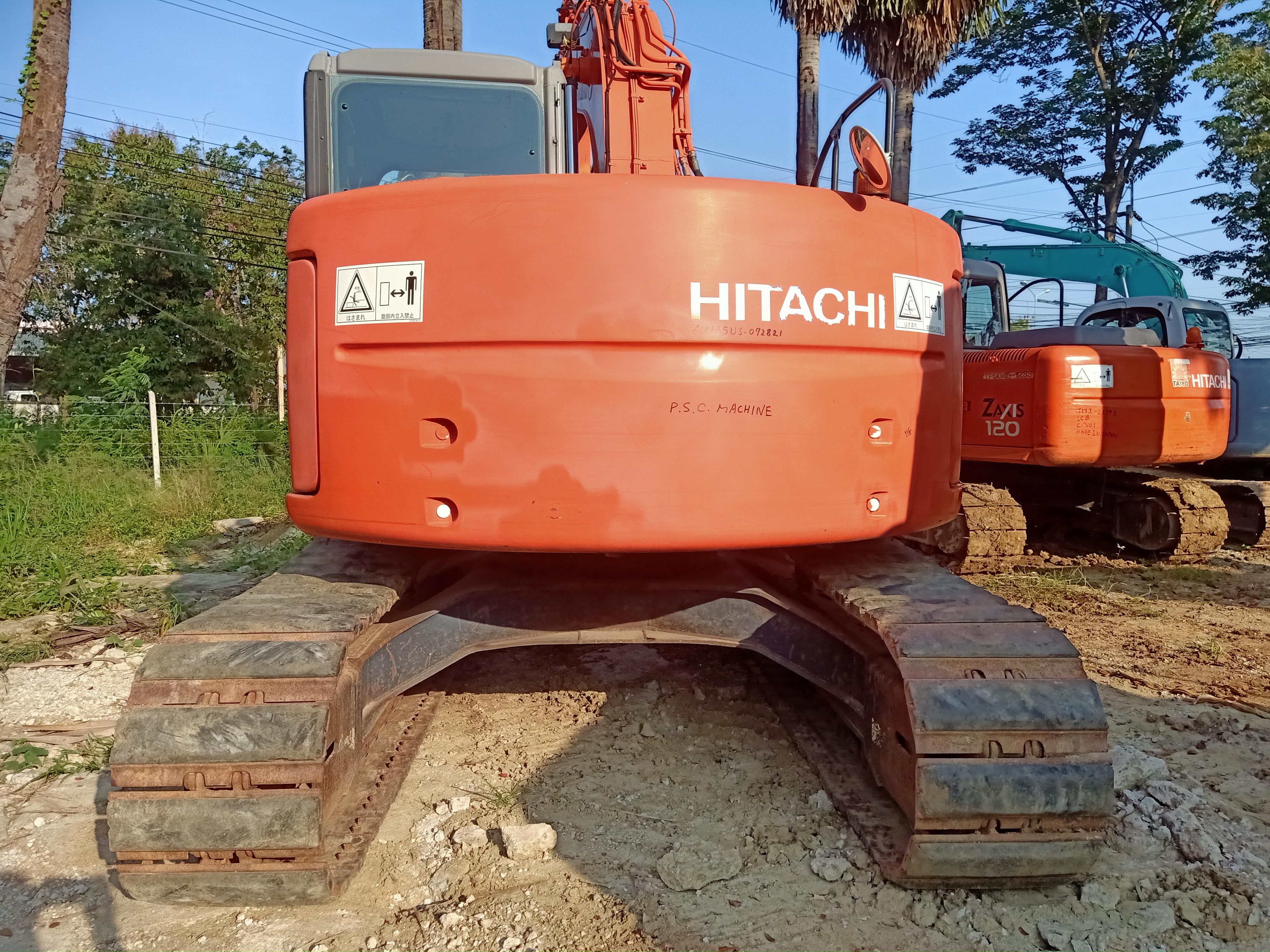ขายHITACHI. ZX135US. เก่านอกแท้  สภาพสวย  พร้อมใช้