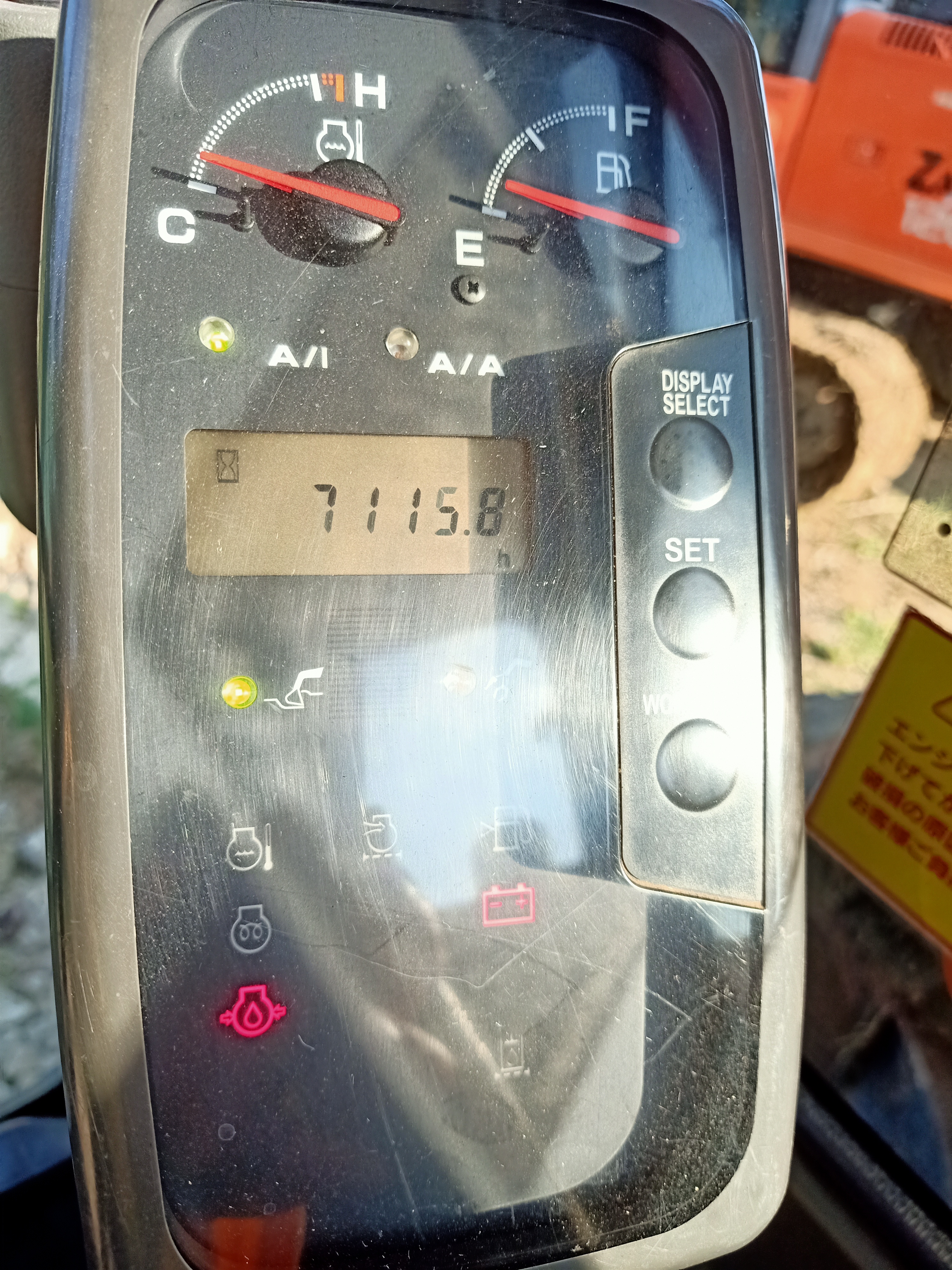 ขายHITACHI. ZX135US. เก่านอกแท้  สภาพสวย  พร้อมใช้
