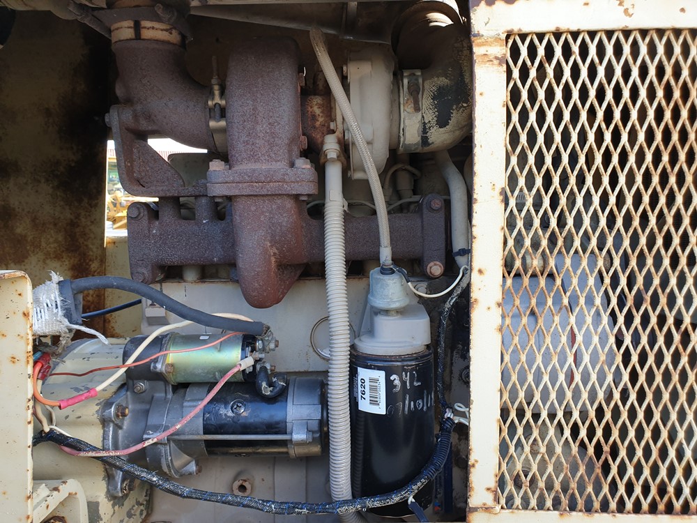 ขายรถบดอัดสั่นสะเทือนล้อเรียบ 10 ตัน Ingersoll Rand SD100D นำเข้าจาก USA แท้ 100% สภาพสวย ไม่เคยใช้ง