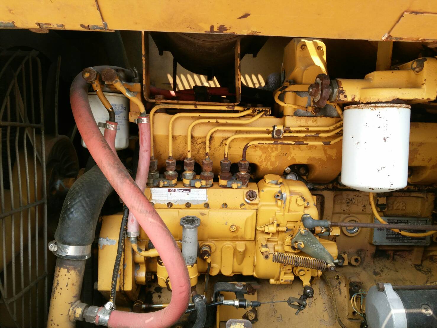 ขายรถตักล้อยาง ยี่ห้อ KOMATSU WA180-1 บุ้งกี๋ 1.8 คิว นำเข้าจากนอกแท้ 100% ไม่เคยใช้งานในไทย