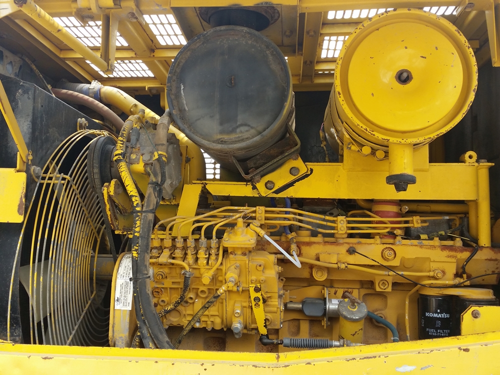 ขายรถตักล้อยาง ยี่ห้อ KOMATSU WA320-3MC นำเข้าจาก USA แท้ 100% สภาพสวย ไม่เคยใช้งานในไทย