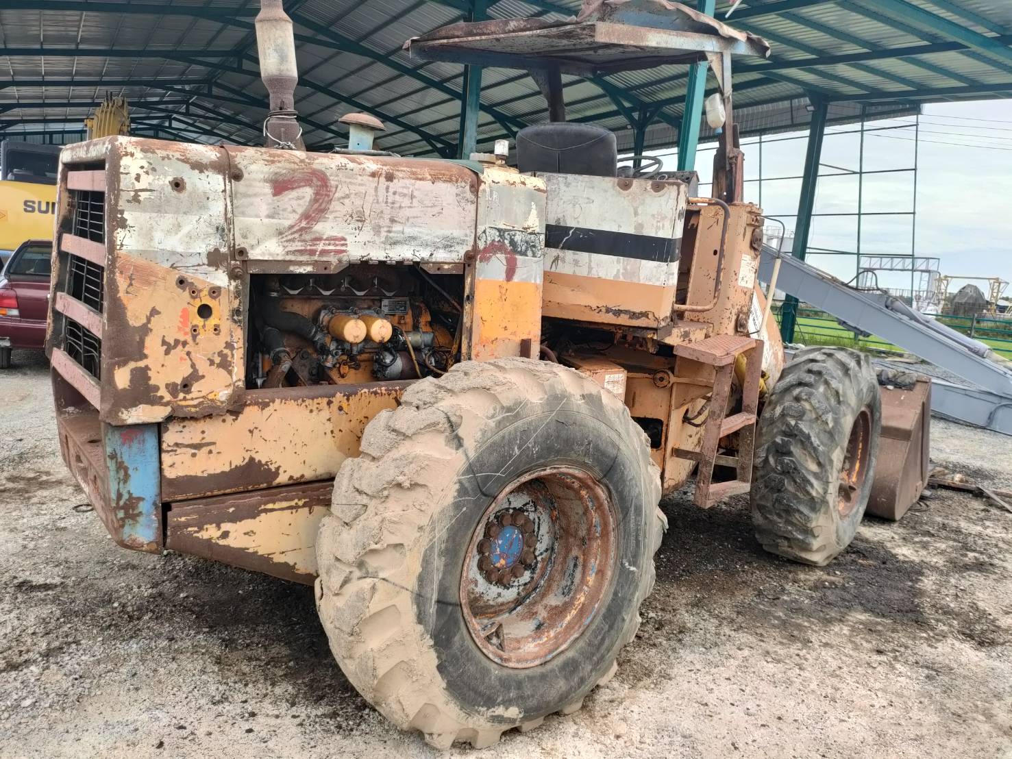 ขายรถตัก KOMATSU 510 กรองคู่ พร้อมใช้งาน ขายตามสภาพ ราคา 285,000฿ต่อรองโทร0867379991อ๊อฟ พิจิตร 