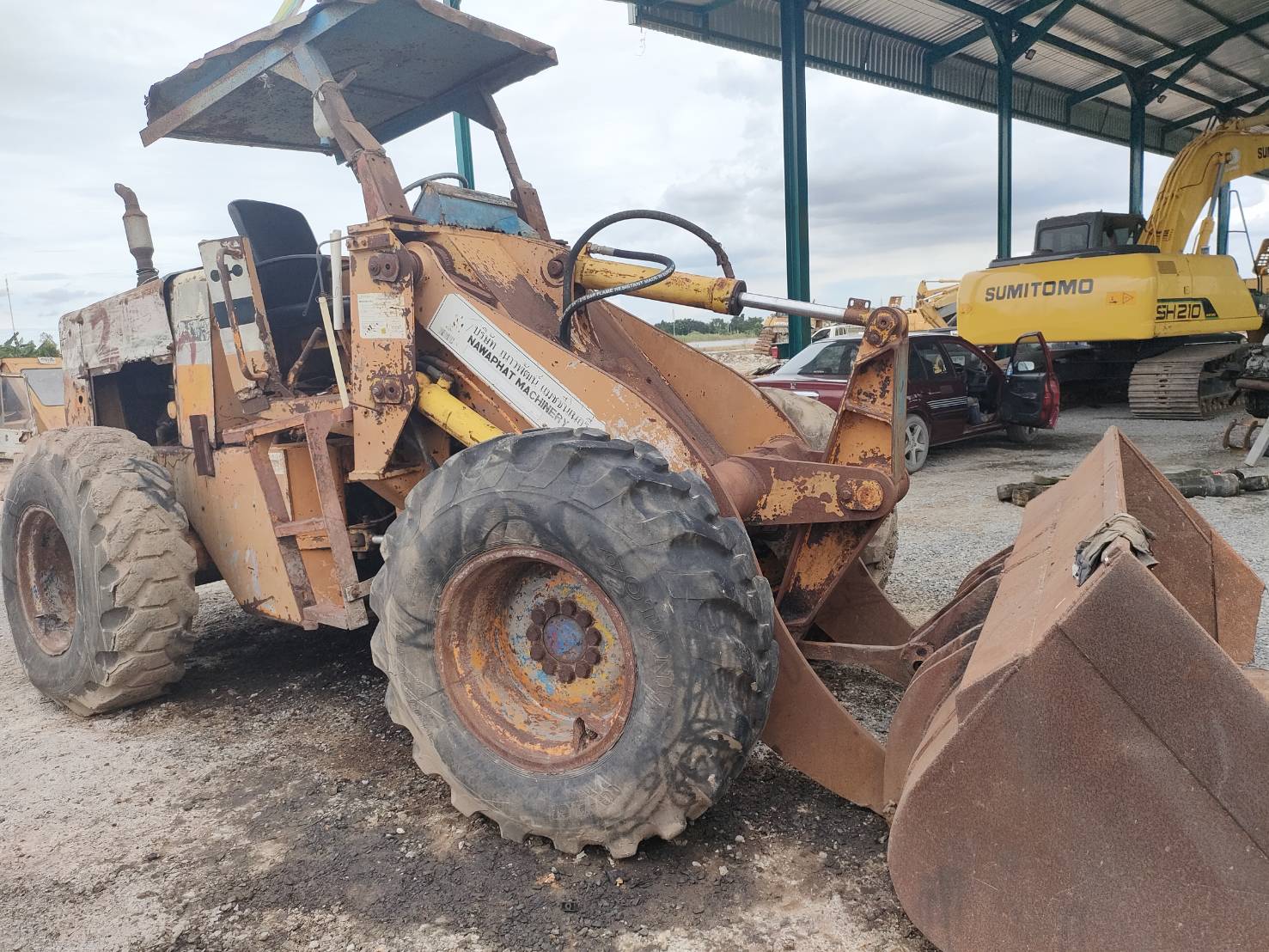ขายรถตัก KOMATSU 510 กรองคู่ พร้อมใช้งาน ขายตามสภาพ ราคา 285,000฿ต่อรองโทร0867379991อ๊อฟ พิจิตร 