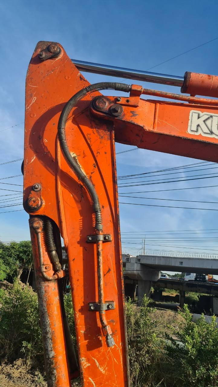KX161-3 ราคา 630,000 บาท KUBOTA 5ตัน5พันชั่วโมง แอร์เย็น KX161-3 ราคา 630,000 บาท KUBOTA 5ตัน5พันชั่วโมง แอร์เย็น