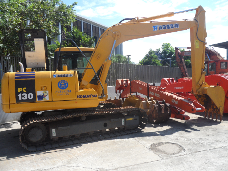PC130-7  KOMATSU