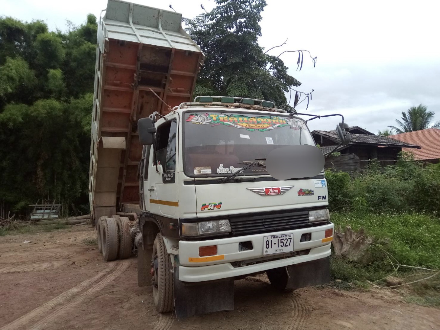 ขอยกเลิกการขายก่อนนะครับเพราะเจ้าของรถเอารถไปทำงานแล้วครับขาย650000HINO1Mสิบล้อ2เพลาดั้มปี46