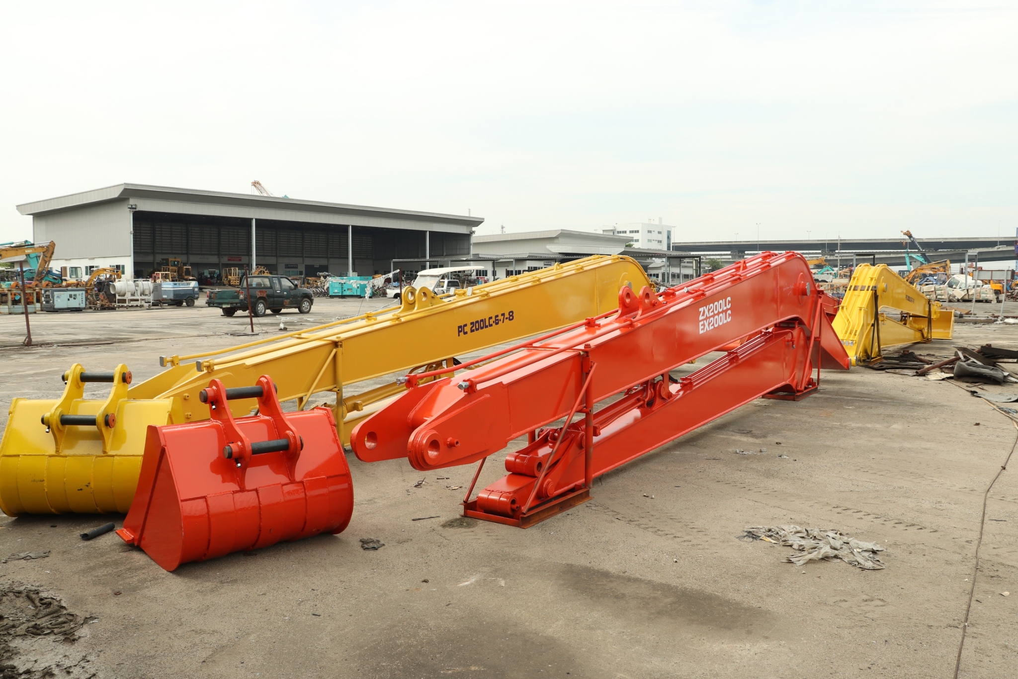 เซ็ตบูมยาวมือ1 บูม/อาร์ม/บุ้งกี๋ komatsu,kobelco,cat,hitachi 15-18เมตร 095-0563605