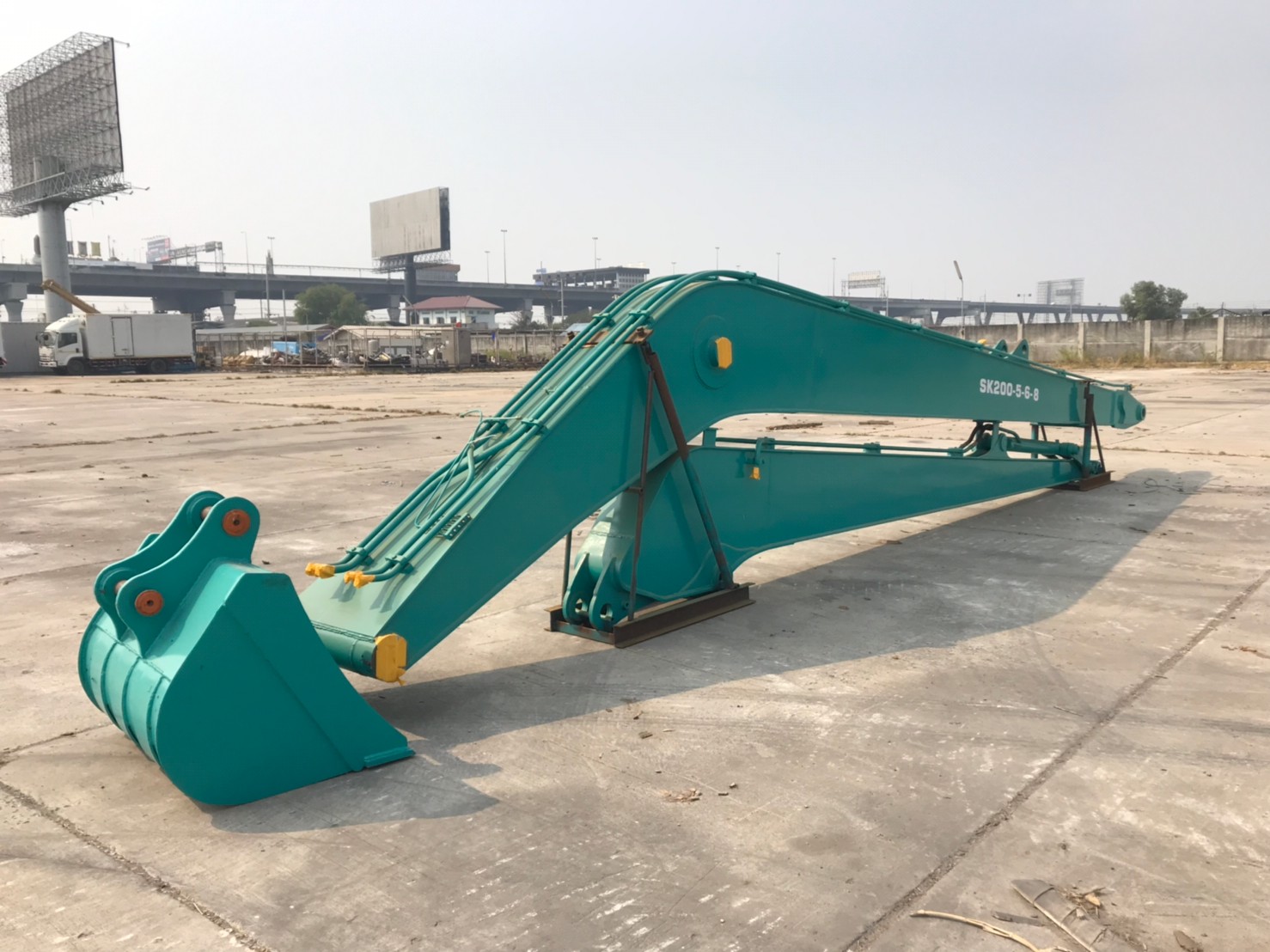 เซ็ตบูมยาวมือ1 บูม/อาร์ม/บุ้งกี๋ komatsu,kobelco,cat,hitachi 15-18เมตร 095-0563605 เซ็ตบูมยาวมือ1 บูม/อาร์ม/บุ้งกี๋ komatsu,kobelco,cat,hitachi 15-18เมตร 095-0563605