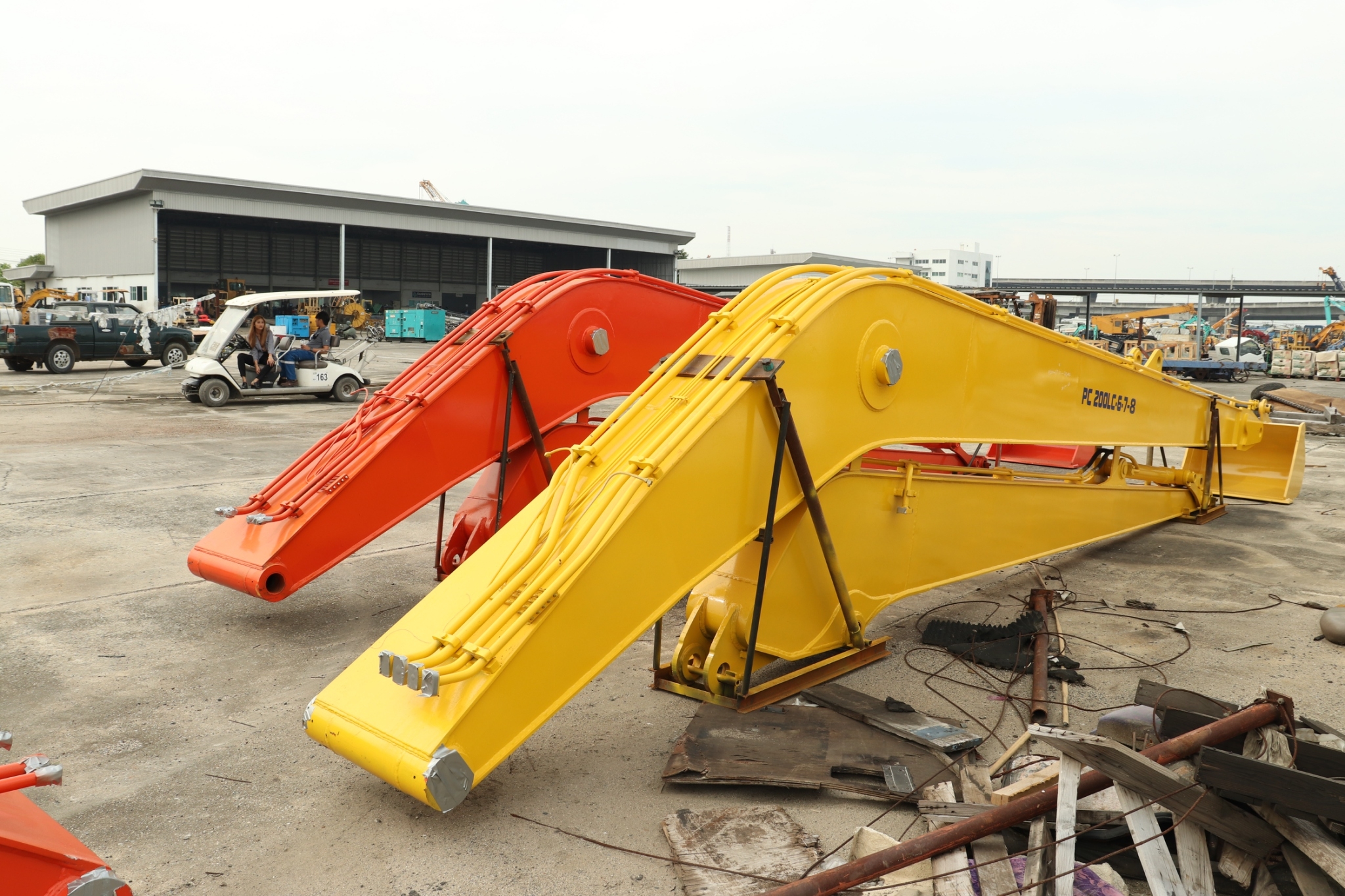 เซ็ตบูมยาวมือ1 บูม/อาร์ม/บุ้งกี๋ komatsu,kobelco,cat,hitachi 15-18เมตร 095-0563605 เซ็ตบูมยาวมือ1 บูม/อาร์ม/บุ้งกี๋ komatsu,kobelco,cat,hitachi 15-18เมตร 095-0563605