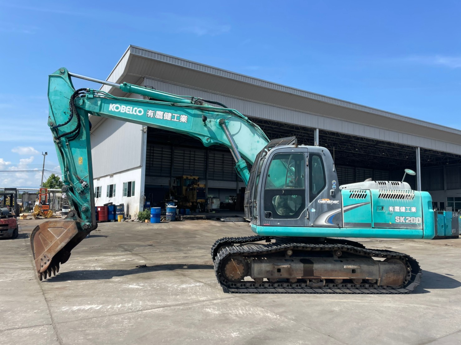 ขายราคาพิเศษ SK200-8 YN12 ปี2013 นำเข้าจากญี่ปุ่น ราคา 1,950,000 บาท 095-0563605