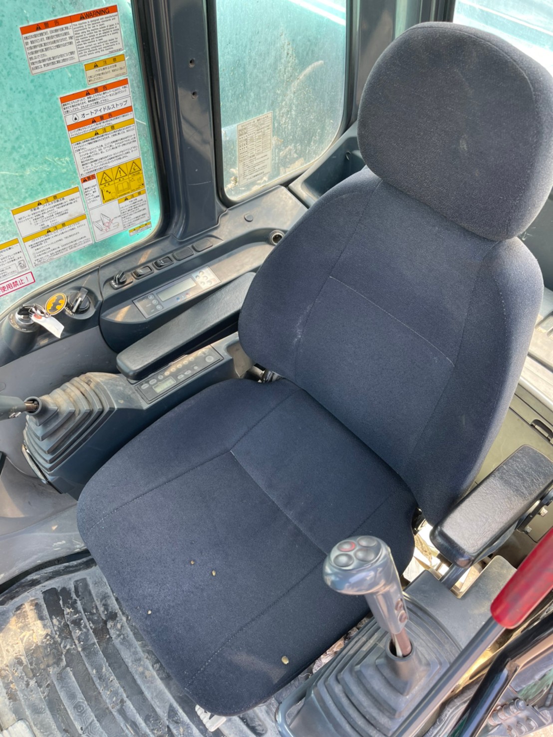 ขายราคาพิเศษ SK200-8 YN12 ปี2013 นำเข้าจากญี่ปุ่น ราคา 1,950,000 บาท 095-0563605