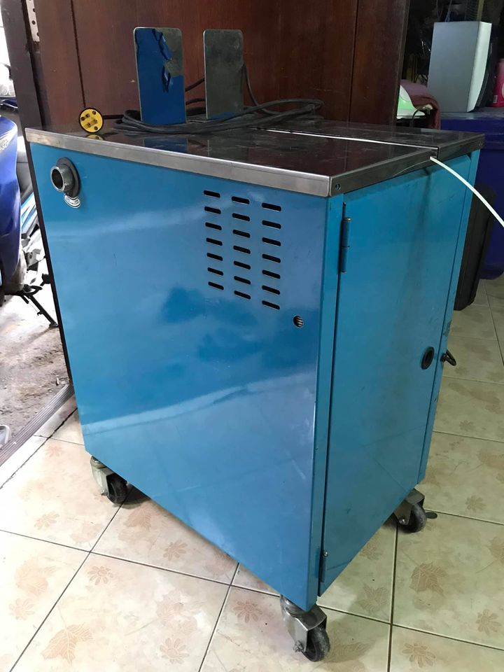 เครื่องรัดกล่อง