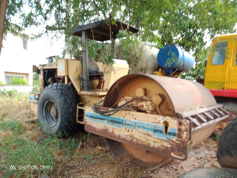 ขายรถบดถนน 10 ตัน 2 เพลา เครื่อง isuzu 6 BD 1T