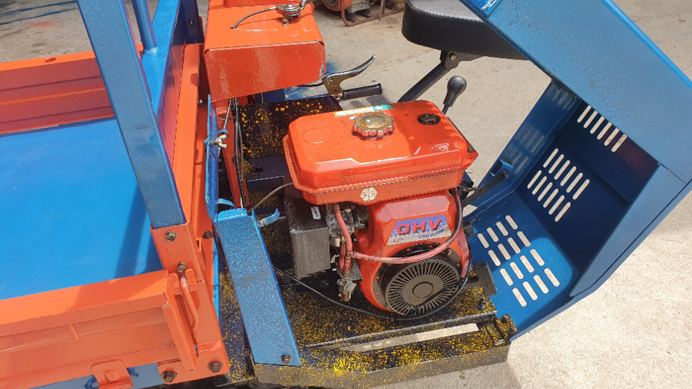 รถแทรคยางดั้มมือ