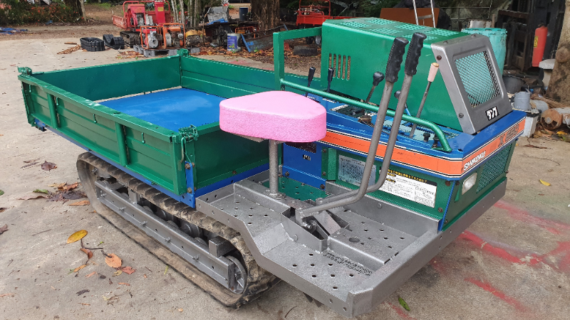 รถแทรคดั้ม