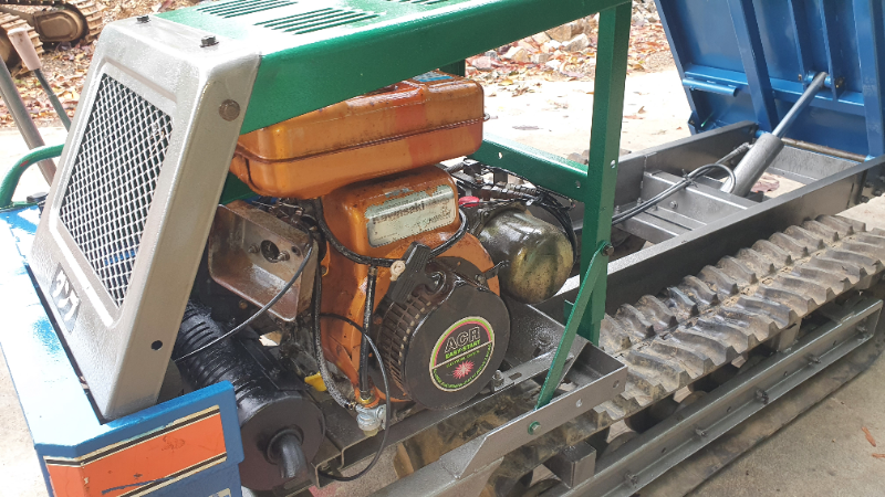 รถแทรคดั้ม