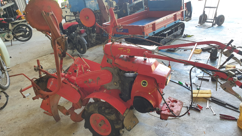 รถพรวนดิน