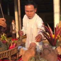 seller