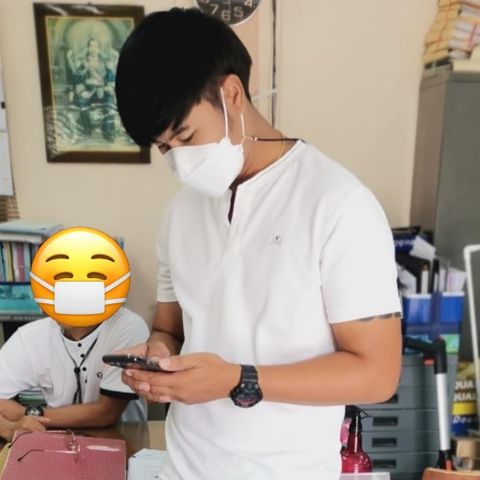 seller