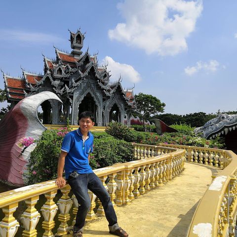 seller