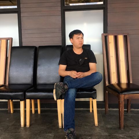 seller