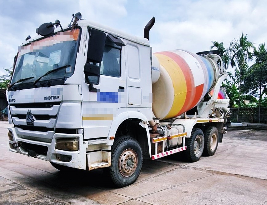 #825 SINOTRUK ZZ1257N3247C 340แรงม้า รถบรรทุก รถโม่ผสมปูน ปี2014