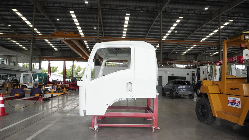 โครงหัวเก๋งรีบิ้วต์ ISUZU GXZ,FXZ โครงหัวเก๋งรีบิ้วต์ ISUZU GXZ,FXZ