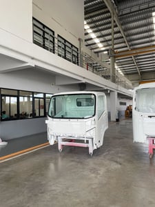 โครงหัวเก๋งรีบิ้วต์ ISUZU NLR โครงหัวเก๋งรีบิ้วต์ ISUZU NLR