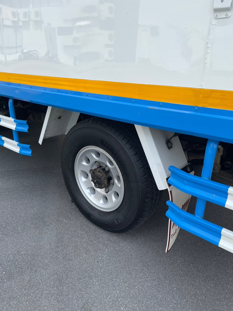 ISUZU NLR 130 แรง ปี 65 พร้อมใช้