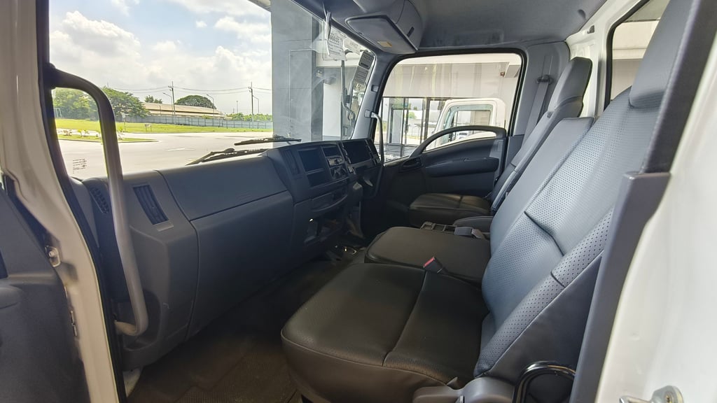 หัวเก๋งแท้ถอด ยังไม่เคยใช้งาน ISUZU FRR