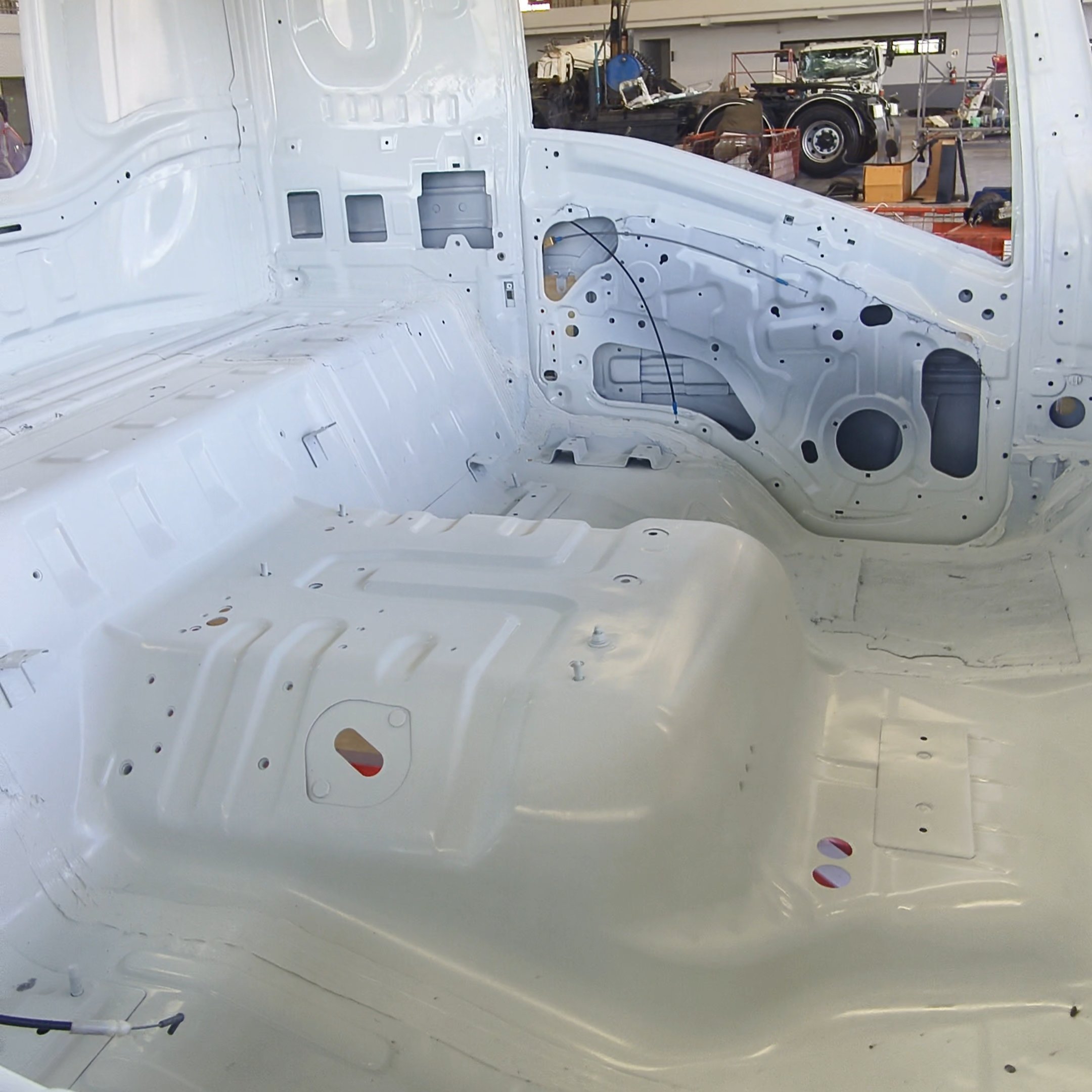 โครงหัวเก๋งรีบิ้วต์ ISUZU FTR,FVM โครงหัวเก๋งรีบิ้วต์ ISUZU FTR,FVM