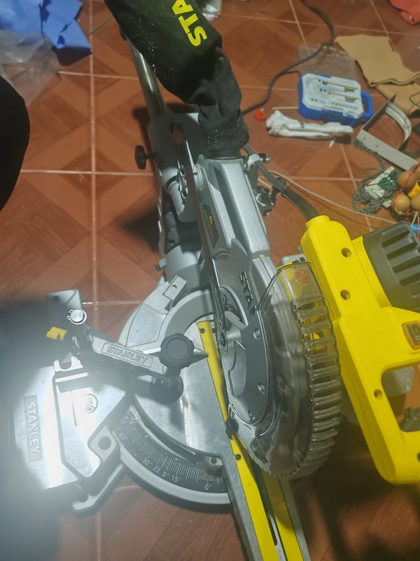 เลื่อย​องศา​STANLAY​1800 10นิ้ว