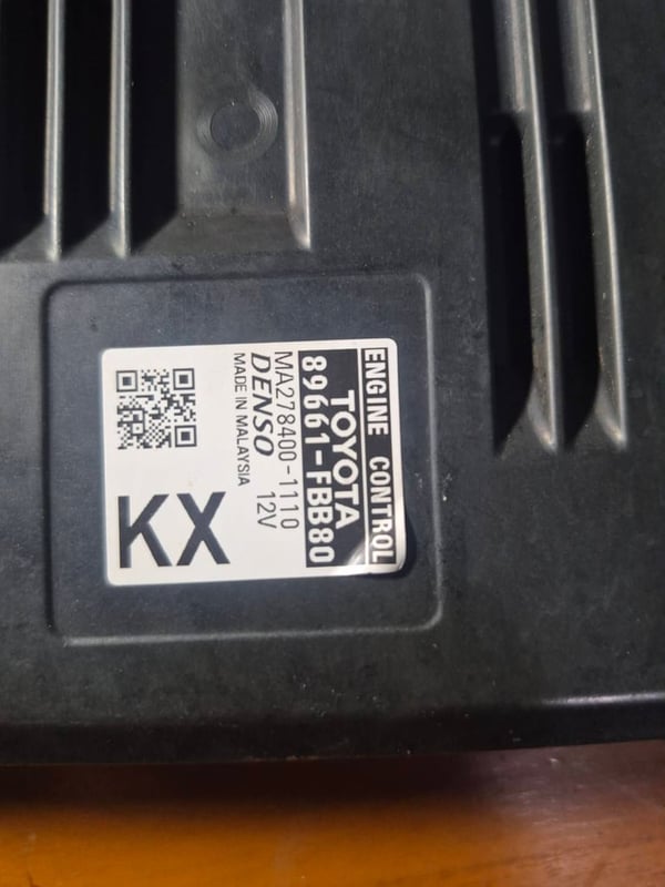กล่อง ECU hilux revo ปี 2024 เกียร์ธรรมดากล่องพร้อมใช้ไม่เคยแกะซ่อม
