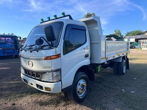 ขายดั้ม