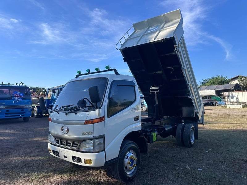 ขายดั้ม