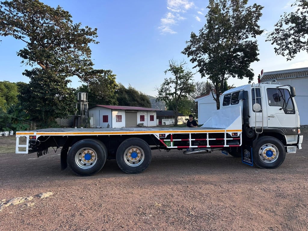 HINO FL3H 10ล้อเพลาเดียวกระบะพื้นเรียบ 195 รถบรรทุก 10ล้อ พื้นเรียบ ปี1997 HINO FL3H 10ล้อเพลาเดียวกระบะพื้นเรียบ 195 รถบรรทุก 10ล้อ พื้นเรียบ ปี1997