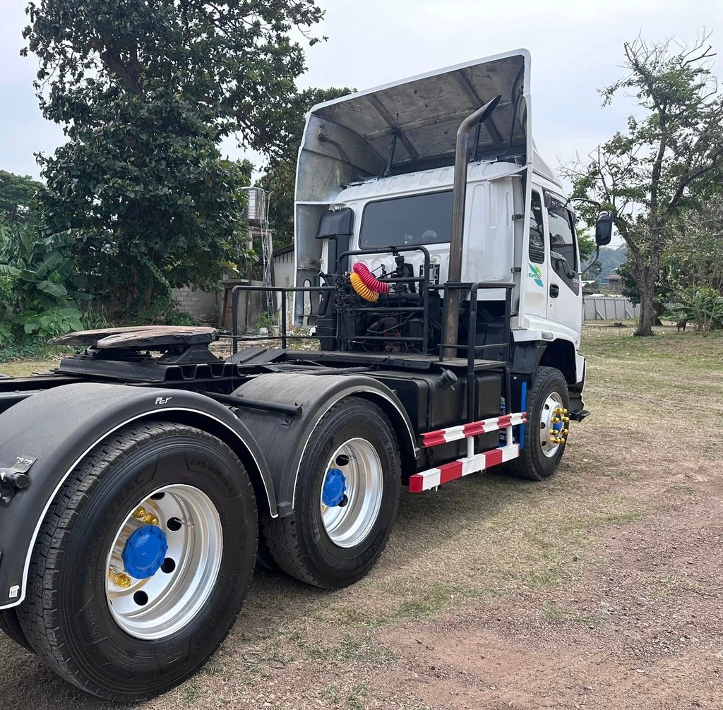 ขายหัวลาก 320 แรง 