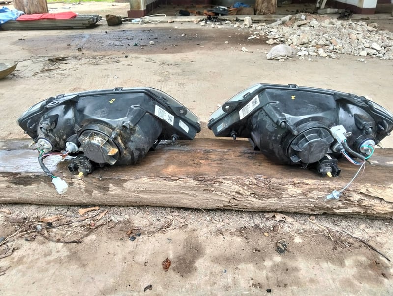 ไฟหน้าทาทา ไฟหน้าทาทา