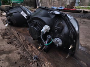 ไฟหน้าทาทา ไฟหน้าทาทา