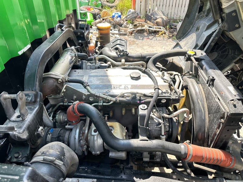 ISUZU FRR 210แรงม้า รถบรรทุก 6ล้อ ตู้10บาน ปี2020