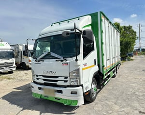 ISUZU FRR 210แรงม้า รถบรรทุก 6ล้อ ตู้10บาน ปี2020