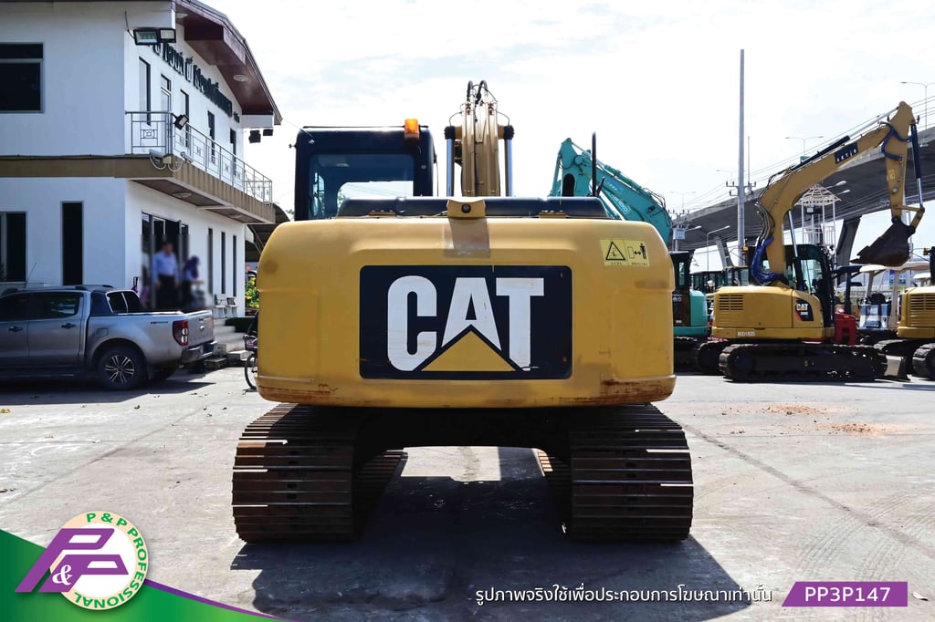 ขาย แมคโคร CAT 312D แทรคใหญ่ มีกล้องมองหลัง มีอาร์มเครน มือสองสภาพดี นำเข้าจากญี่ปุ่น โดย P&P Pro
