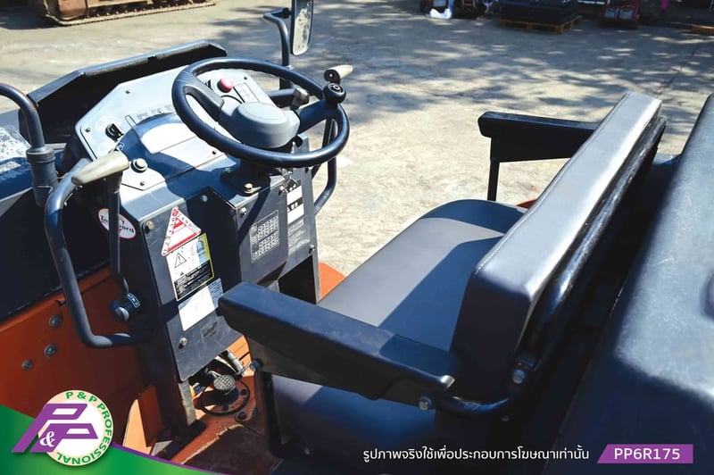 ขายรถบดหน้าเหล็ก-หลังยาง HITACHI ZC50C เทียบเท่า SAKAI TW502-1 เอวอ่อน มือสองสภาพดี นำเข้าจากญี่ปุ่น โดย P&P Pro