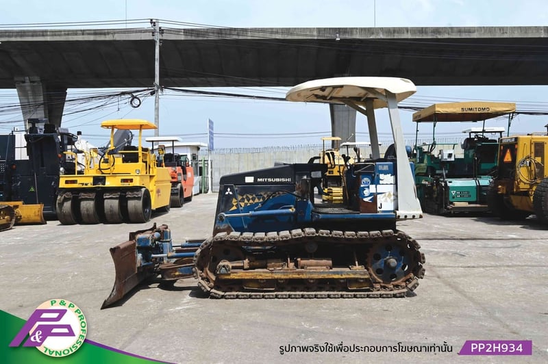 ขายรถแทรคเตอร์ MITSUBISHI BD2J แทรคเหล็กพร้อมเกี๊ยะยาง ใบมีด 6 ทิศทาง มือสองสภาพดี นำเข้าจากญี่ปุ่นโดย P&P Pro